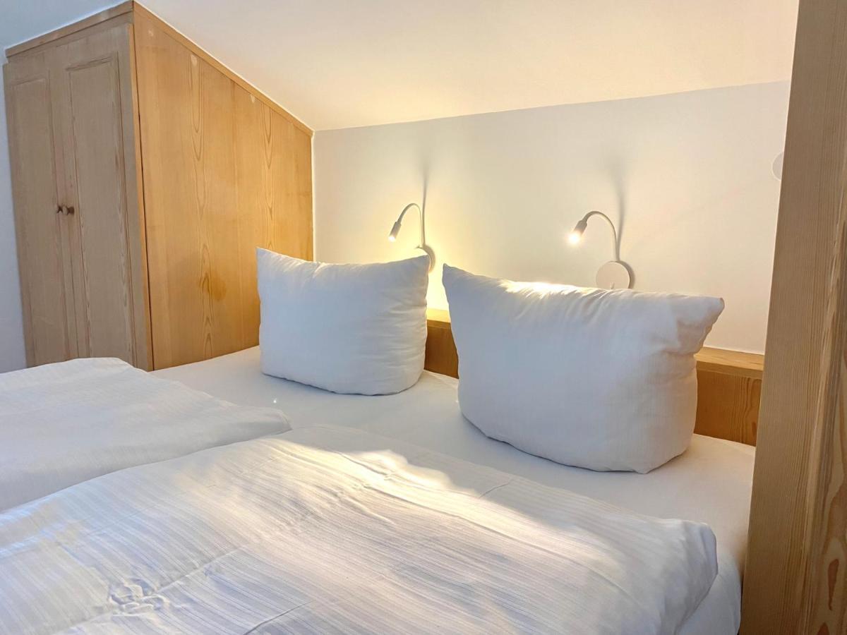 Gemuetliche Ferienwohnung Am Tegernsee - Ruhig Im Dachgeschoss バート・ウィーゼ エクステリア 写真