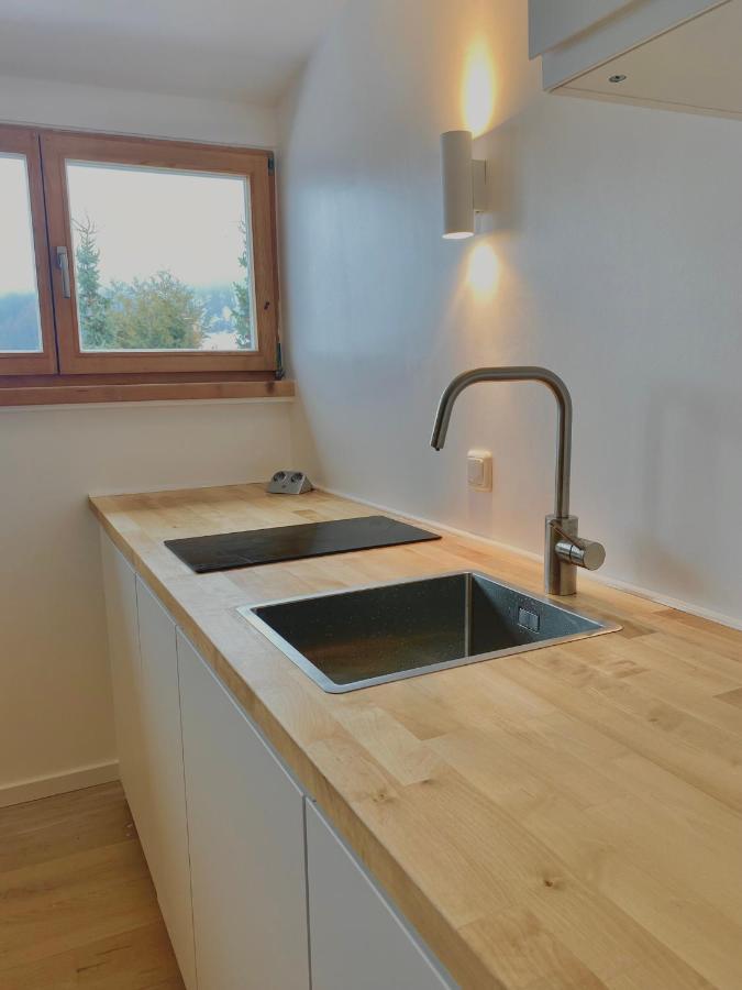 Gemuetliche Ferienwohnung Am Tegernsee - Ruhig Im Dachgeschoss バート・ウィーゼ エクステリア 写真