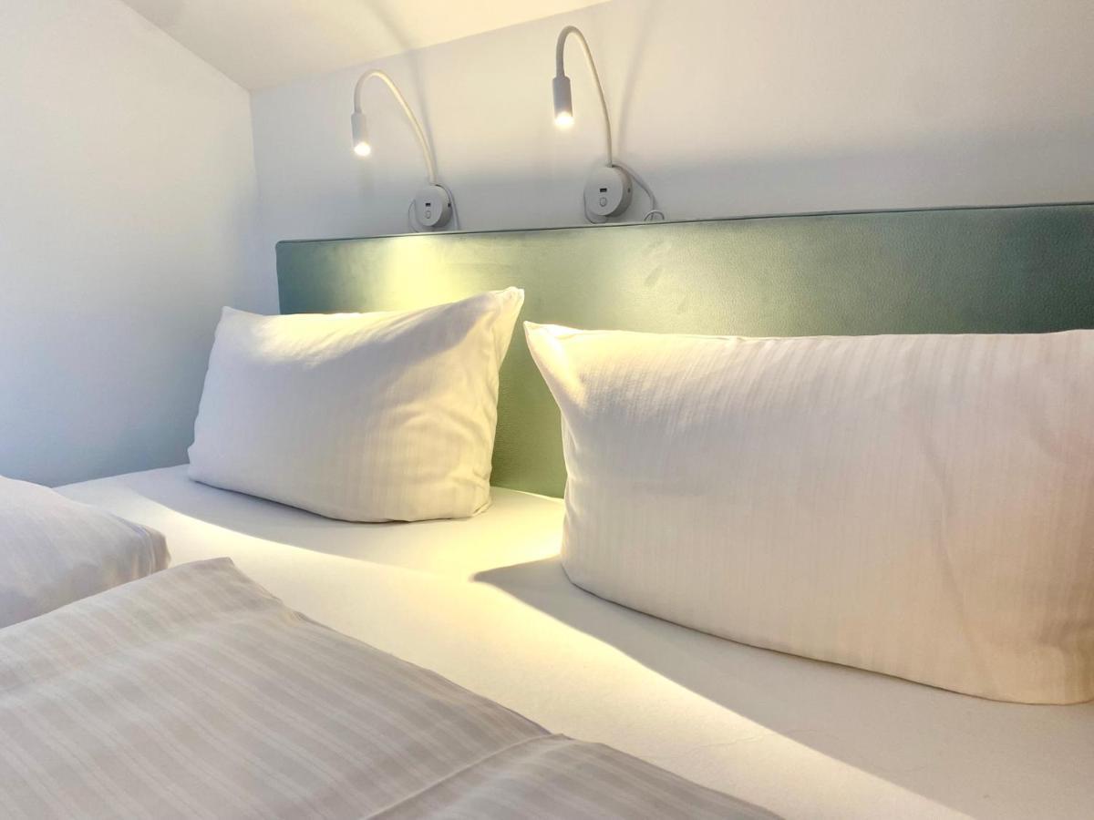 Gemuetliche Ferienwohnung Am Tegernsee - Ruhig Im Dachgeschoss バート・ウィーゼ エクステリア 写真