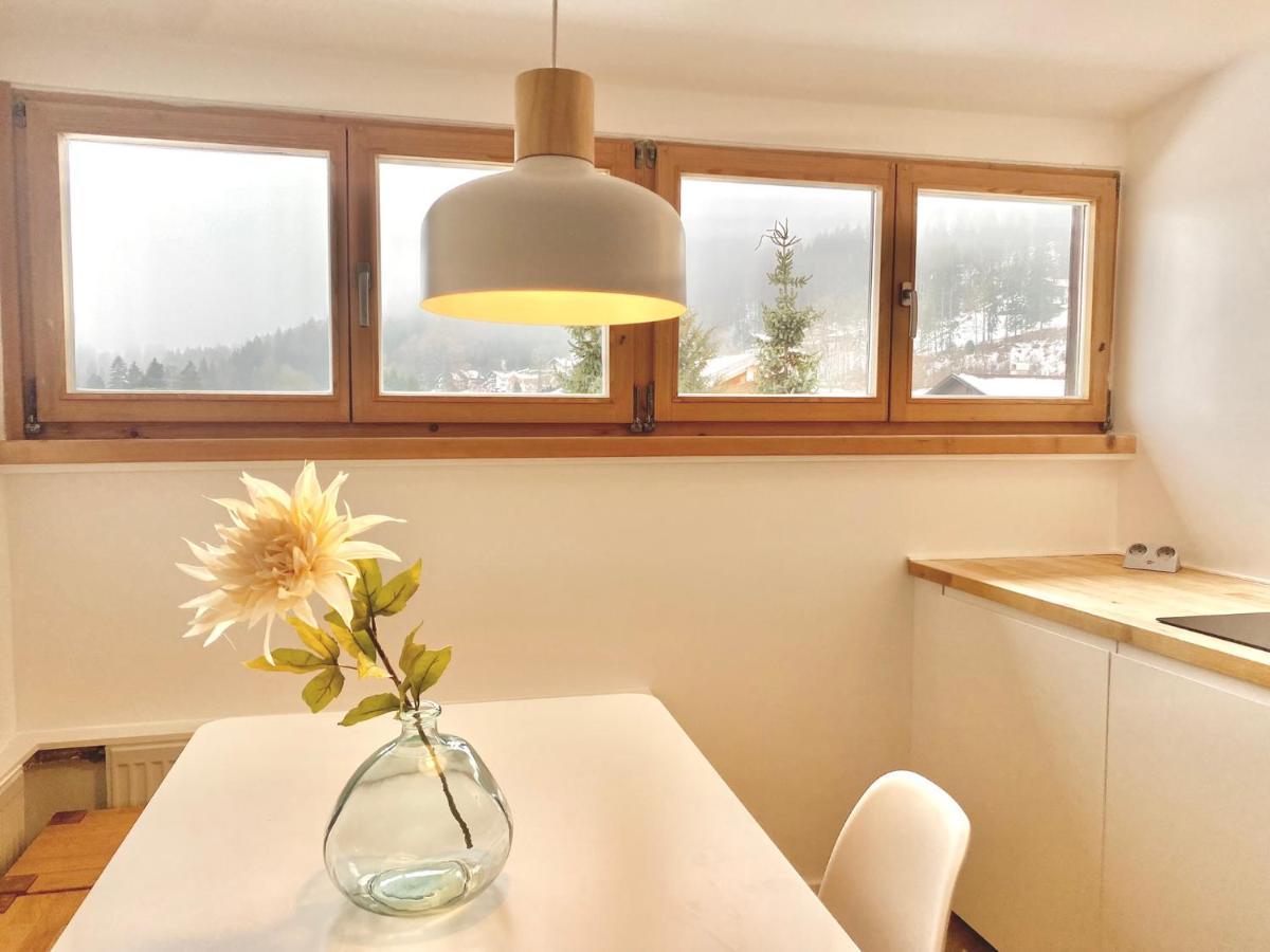 Gemuetliche Ferienwohnung Am Tegernsee - Ruhig Im Dachgeschoss バート・ウィーゼ エクステリア 写真